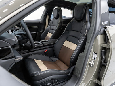 صورة 10 لـ 2025 Porsche TAYCAN