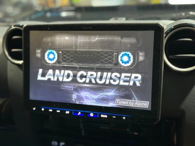 2025 Toyota LAND CRUISER 70 thumbnail 12