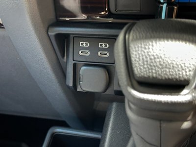 2025 Toyota LAND CRUISER 70 thumbnail 15