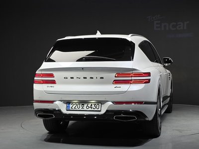 صورة 4 لـ 2023 Genesis GV80