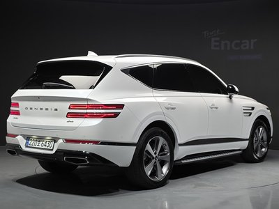 صورة 3 لـ 2023 Genesis GV80