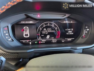 LAMBORGHINI URUS - 6