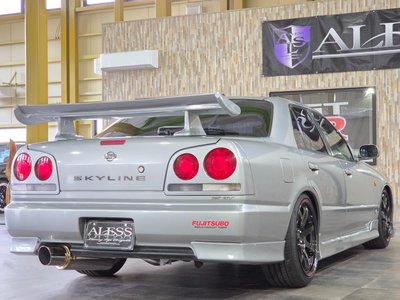NISSAN SKYLINE - 2