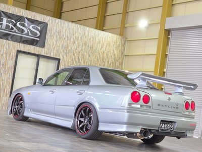 NISSAN SKYLINE - 6