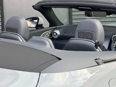 MERCEDES-BENZ SL AMG - 8