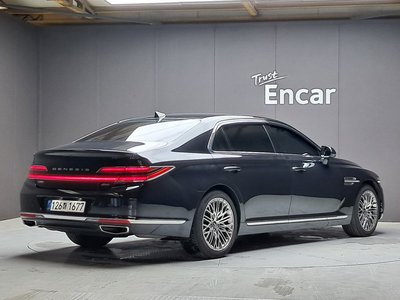 صورة 3 لـ 2021 GENESIS G90