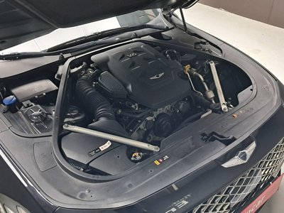 صورة 7 لـ 2021 GENESIS G90