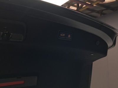2021 Genesis G90 — миниатюра 38