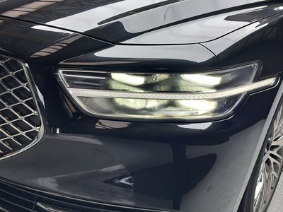 صورة 9 لـ 2021 GENESIS G90