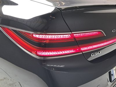صورة 10 لـ 2021 GENESIS G90
