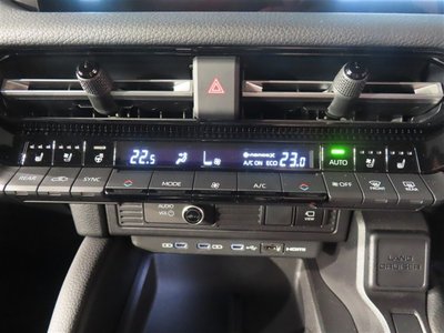 TOYOTA LAND CRUISER 250 - 8