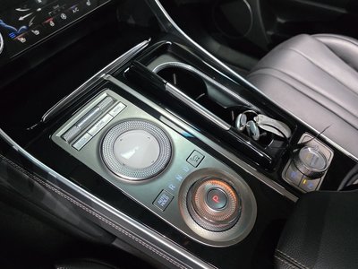 2020 Genesis GV80 — миниатюра 12