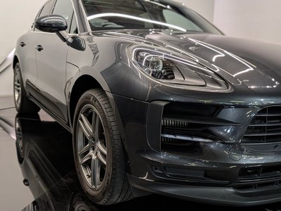 PORSCHE MACAN - 10