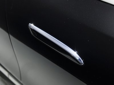 MERCEDES-BENZ E-CLASS - 7