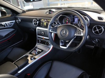 MERCEDES-BENZ SLC - 10