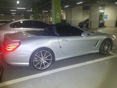 2014 Mercedes-BENZ SL thumbnail 17