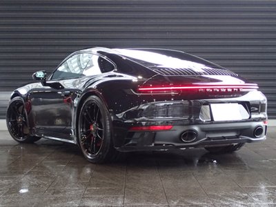 PORSCHE 911 - 4