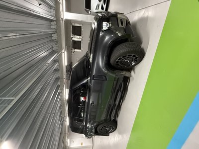 LAND ROVER DEFENDER - 5