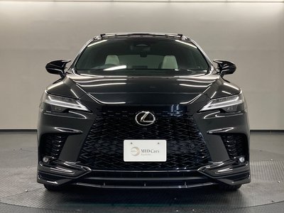 صورة 8 لـ 2025 Lexus RX