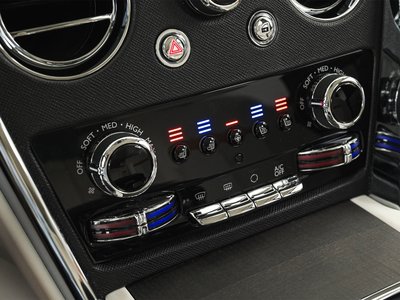 2023 ROLLS-ROYCE CULLINAN thumbnail 30