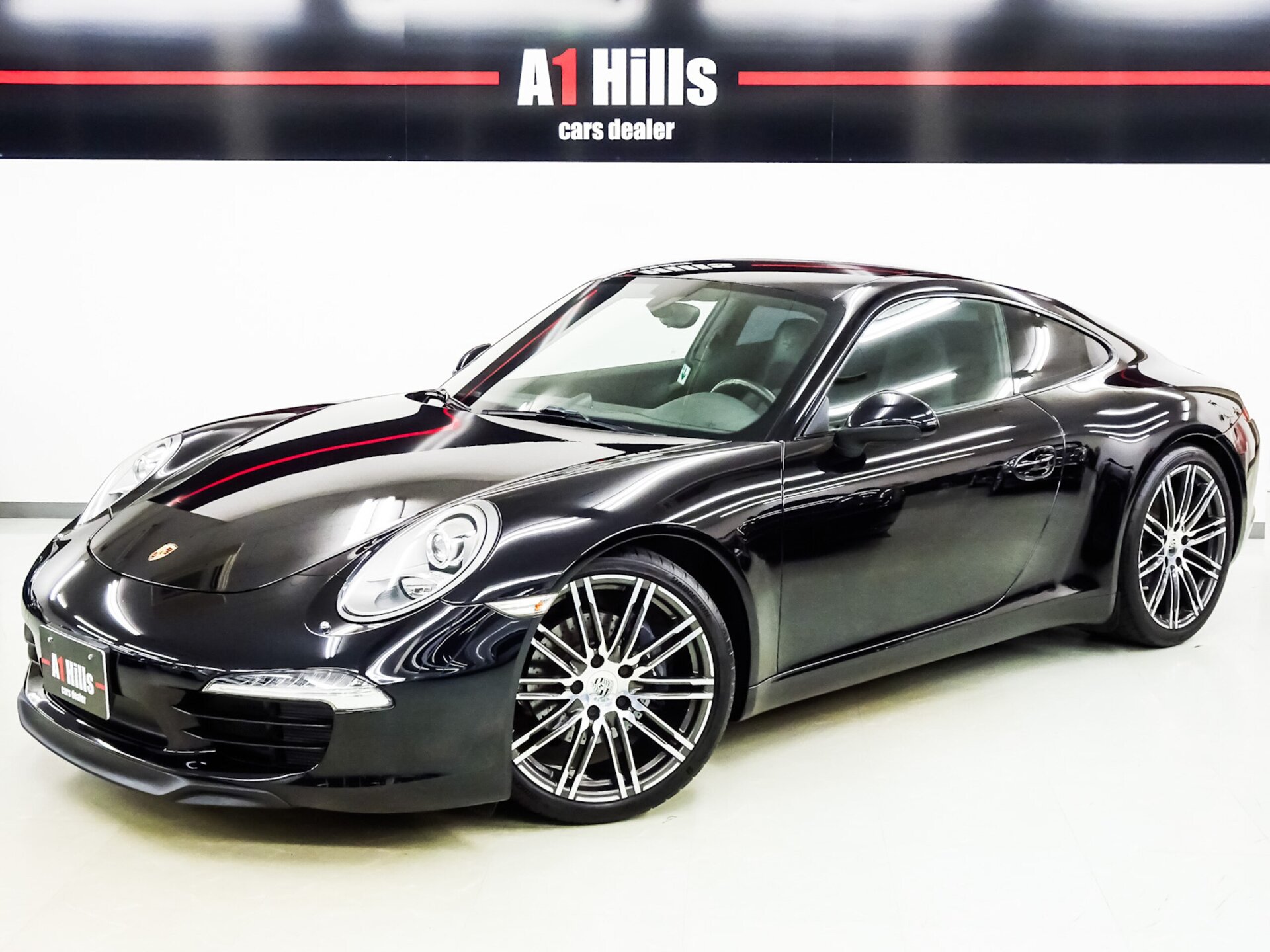 PORSCHE 911 - View 1