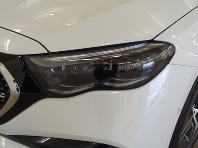 MERCEDES-BENZ E-CLASS WAGON - 8