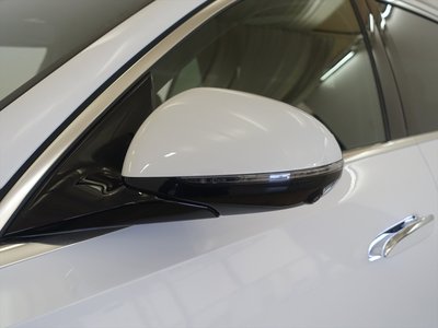 MERCEDES-BENZ E-CLASS WAGON - 7