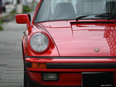 PORSCHE 911 - 6