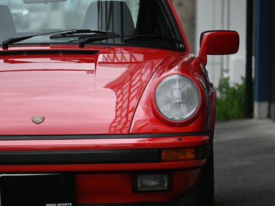 PORSCHE 911 - 7