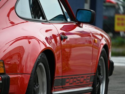 صورة مصغرة 45 لـ 1988 Porsche 911