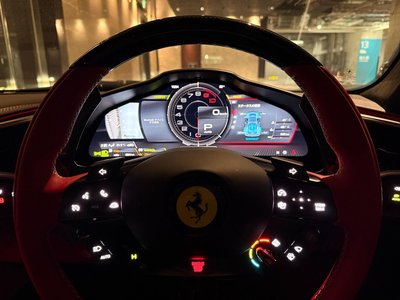 2025 Ferrari 296 GTS 缩略图 15