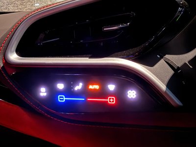 2025 Ferrari 296 GTS 缩略图 18