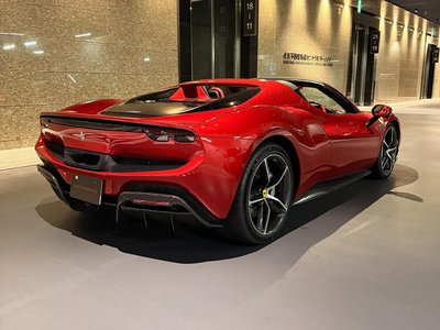 2025 Ferrari 296 GTS 缩略图 22