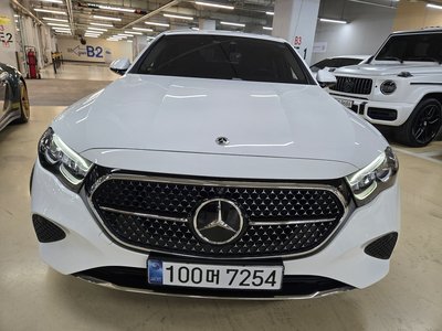 MERCEDES-BENZ E-CLASS - 3