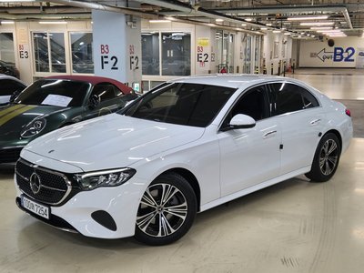 MERCEDES-BENZ E-CLASS - 1