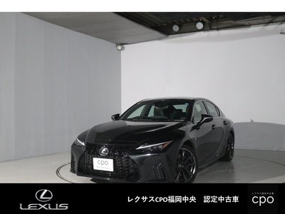 LEXUS IS - 1
