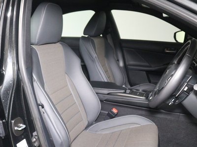 LEXUS IS - 2