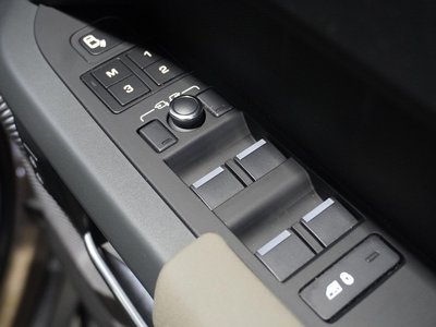 2021 LAND Rover DEFENDER 缩略图 47