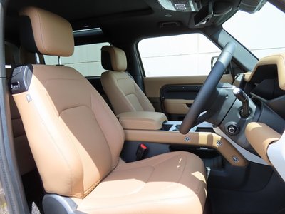 2025 LAND Rover DEFENDER — миниатюра 11