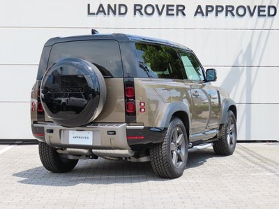 2025 LAND Rover DEFENDER — фото 2