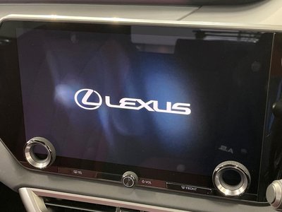 صورة 3 لـ 2024 Lexus RX