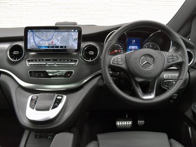 MERCEDES-BENZ V-CLASS - 10