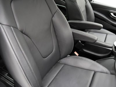 MERCEDES-BENZ V-CLASS - 9