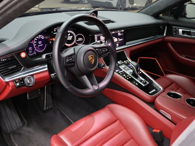 PORSCHE PANAMERA - 4