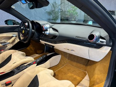 FERRARI F8 SPIDER - 9