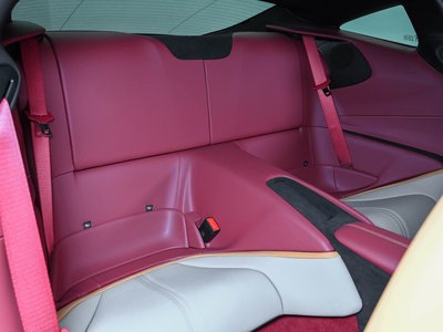 2024 FERRARI ROMA thumbnail 14