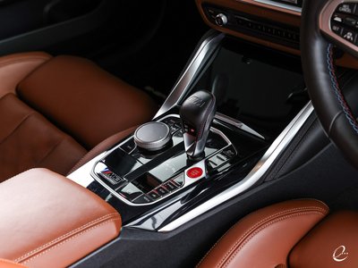 صورة 9 لـ 2022 BMW M3 SEDAN