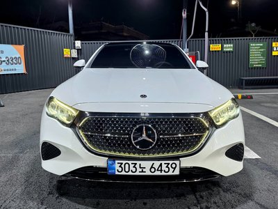 MERCEDES-BENZ E-CLASS - 7