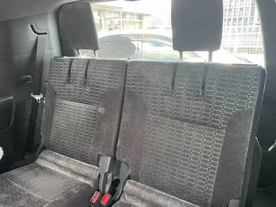 TOYOTA LAND CRUISER 300 - 8