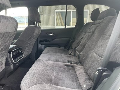 TOYOTA LAND CRUISER 300 - 7